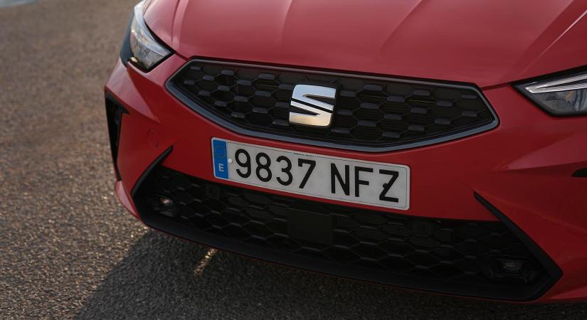Megint megújult, tovább megy a Seat Ibiza és Arona