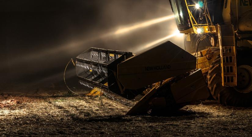 Felhajtasz az útra, és elvakítanak a fényszórók, ismerős?