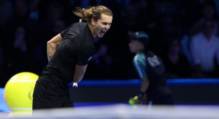 A kétszeres világbajnok győzelemmel kezdte a torinói tornát