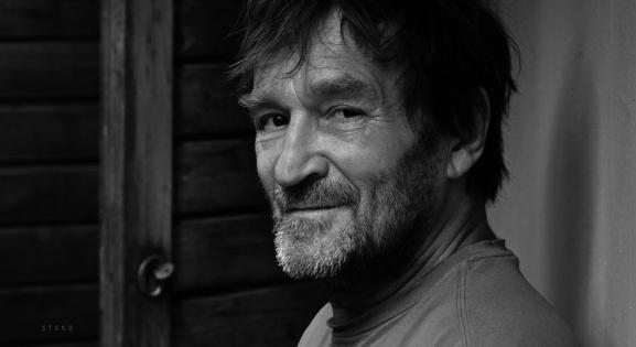 Cserhalmi György visszatér a színpadra