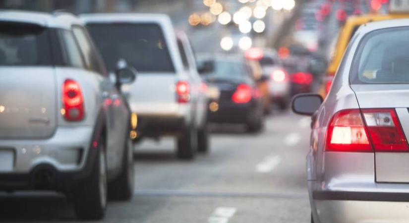 Rossz hír érkezett az autósoknak: kedden fog életbe lépni