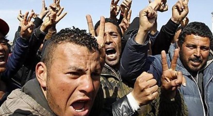 A sógorok rákapcsoltak: már a második afgán bűnözőt küldték haza