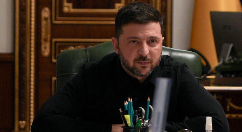 Zelenszkij: Putyin második frontot nyithat Európában