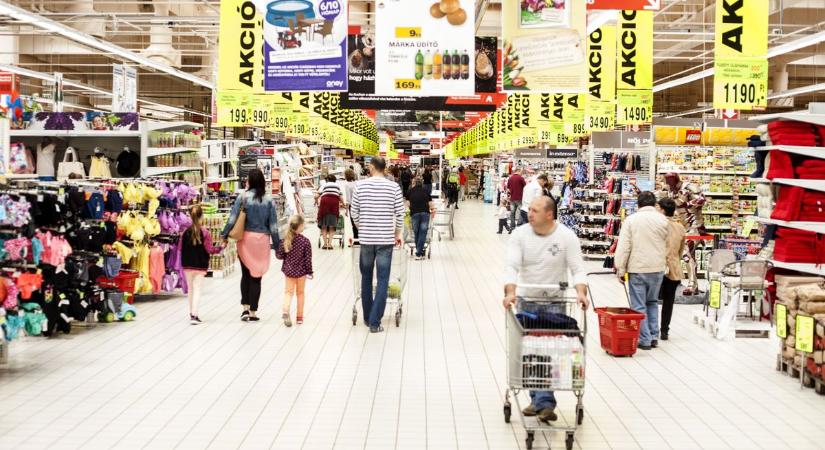 Jó hírt jelentett be az Aldi karácsonyra, nagy segítséget kapnak a vásárlók