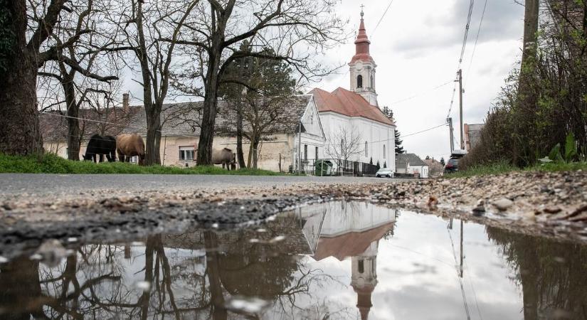 Ide nem költözhet akárki – szigorú szabályokkal védi magát a Balaton-felvidéki falu