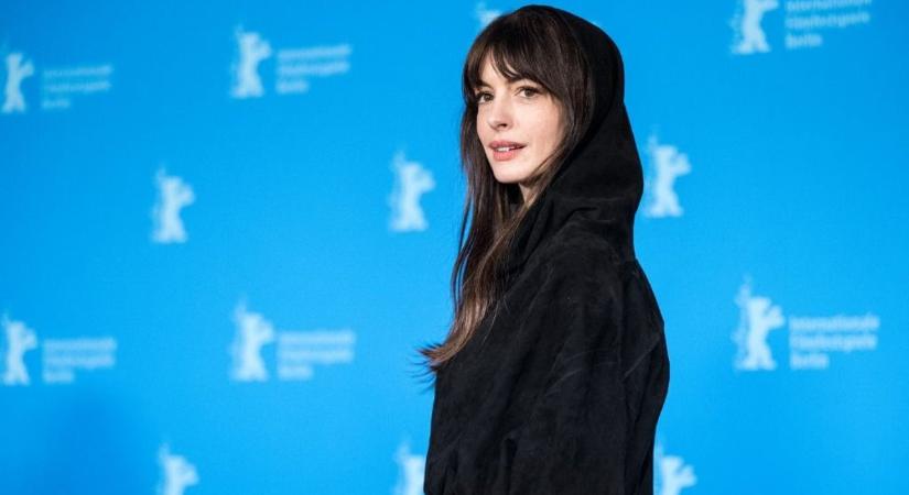 Ritka az ilyen Hollywoodban: Anne Hathaway közel 20 év után is szerelmes a férjébe