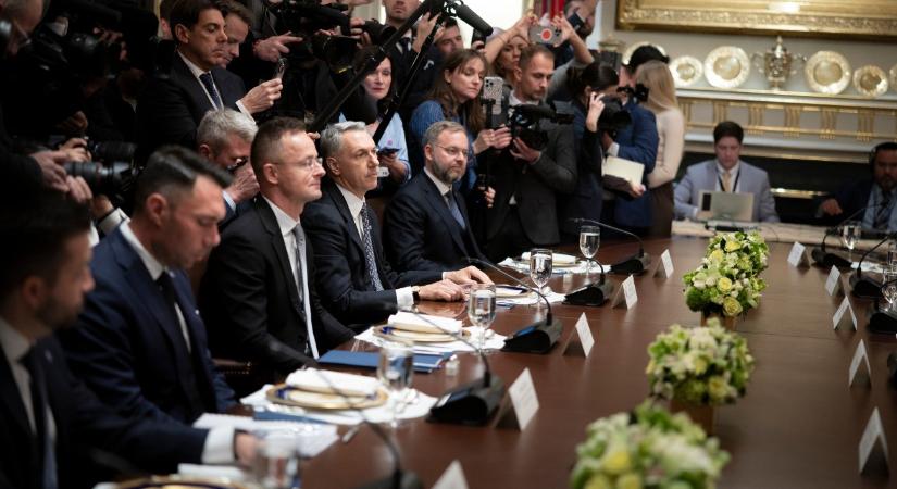 „Mi túlbonyolítjuk” – Lázár János a kampányról és a washingtoni látogatásról