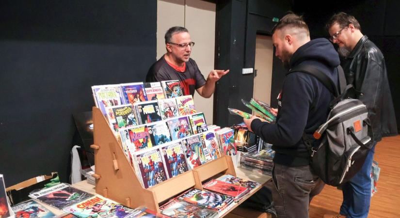 Kuriózum: Van egy zalai férfi, akinek a ruháiért gyűjtők adnának vagyonokat (galéria)