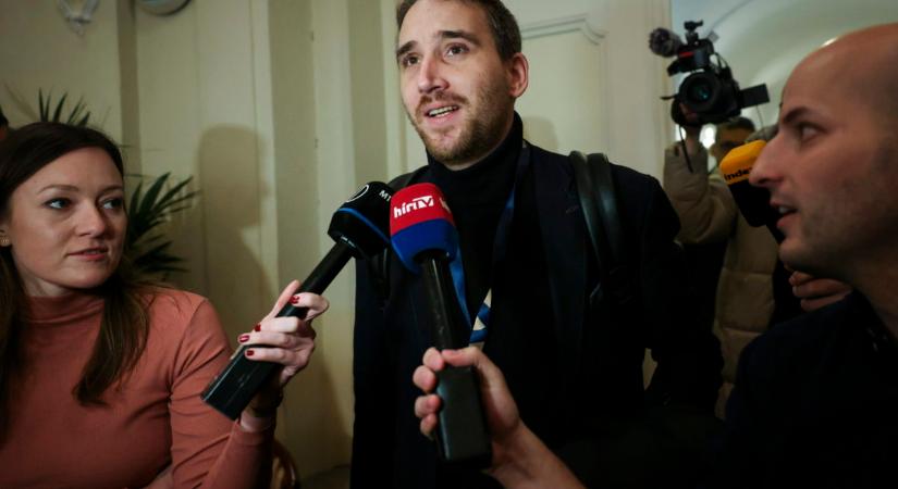 Saját törpepártot alapíthat a csalódott meleg párbeszédes