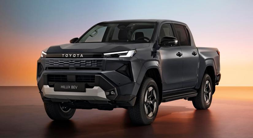 Elektromos is lesz a vadonatúj Toyota Hiluxból