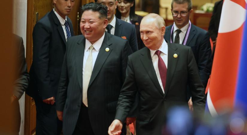 Putyin és Kim Dzsongun kifőzött valami grandiózusat, és ez már szemmel is látható