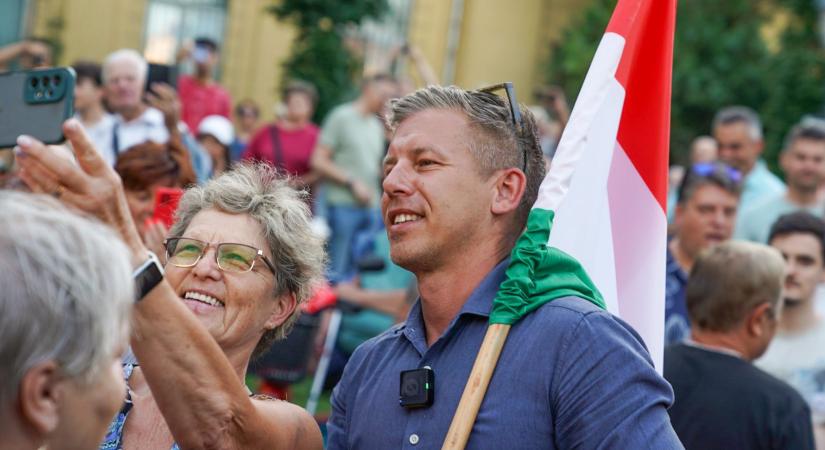 Magyar Péter: Orbán eladta Magyarországot