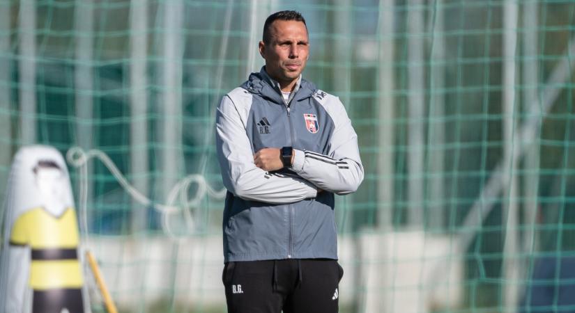 Edzőváltás Székesfehérváron is