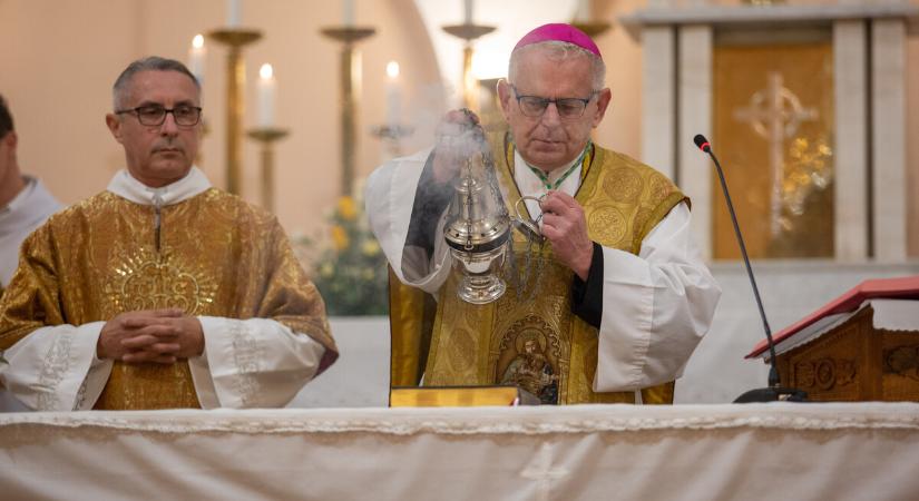 A hit és hagyomány ünnepe – 83 éve szentelték fel