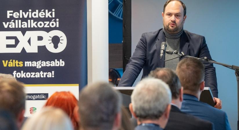 Nacsa Lőrinc: A külhoni magyarság támogatása nem függ külső körülményektől