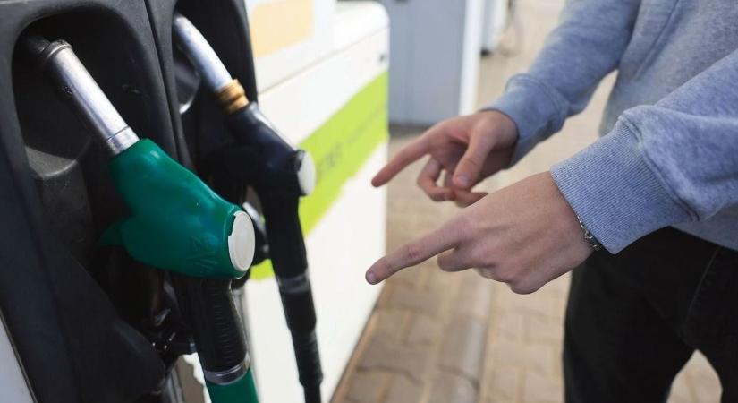 Ez fájni fog! Újabb üzemanyagár-sokk a benzinkutakon!