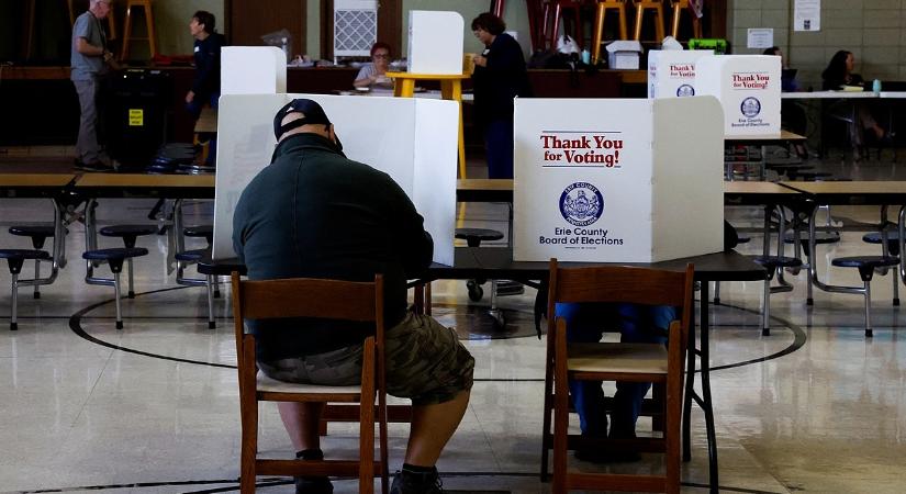 A szerencsére bízták a patthelyzetet: kisorsolták az új polgármestert