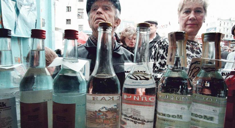 Találtak egy enzimet, ami egyszerre felelhet az alkoholizmus és a májbetegségek kialakulásáért