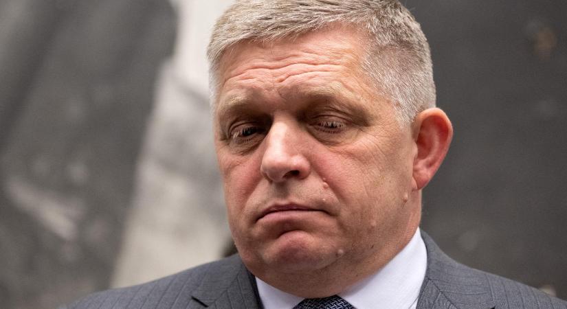 Robert Fico kirúgatta a szlovák vasút teljes vezetését