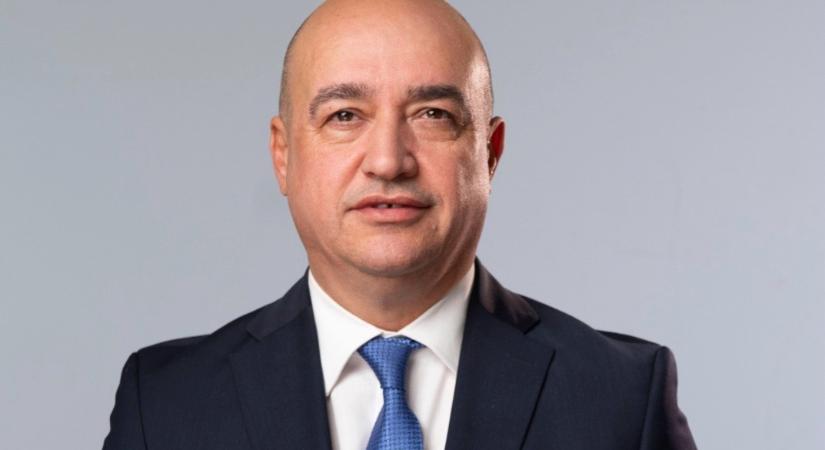 Leváltják a korrupcióval gyanúsított vasúti igazgatót