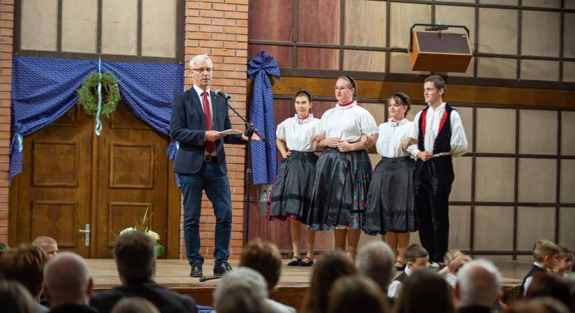 Soltész Miklós: A Nemzetiségi Tanulmányi Ösztöndíj elnyerése a közösség összefogásának eredménye is