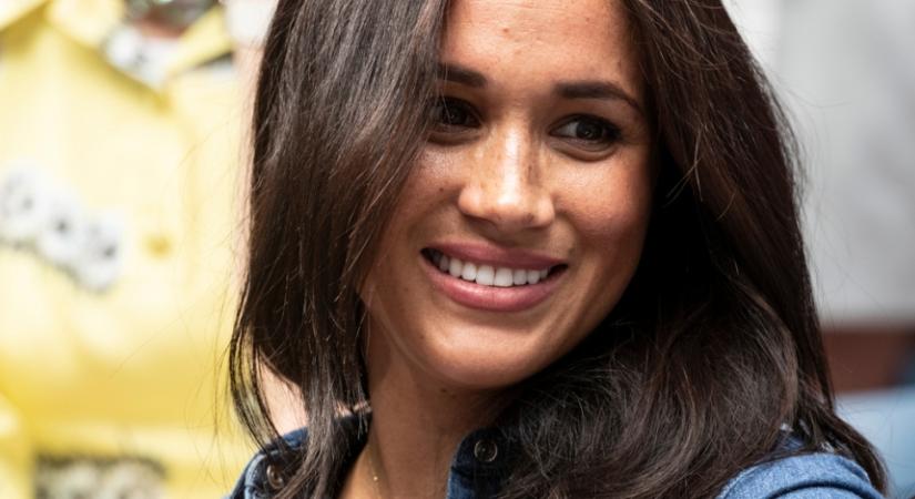 Meghan Markle praktikusan gondolkodik, ha lakberendezésről van szó: nézd meg a nappaliját!