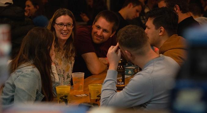 Kikapcsolódás két ZH között: milyen programokra érdemes elnézni novemberben?