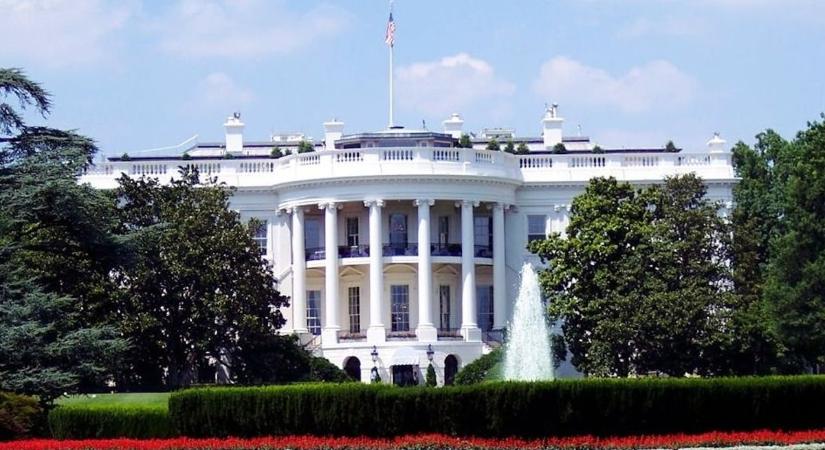 Így lehet bejutni a Fehér Ház hátsó bejáratán