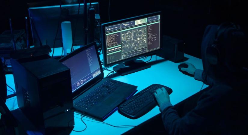 Nem töltötte le, mégis listára került – egyre bizarrabb, ami a Tisza Világ körül zajlik