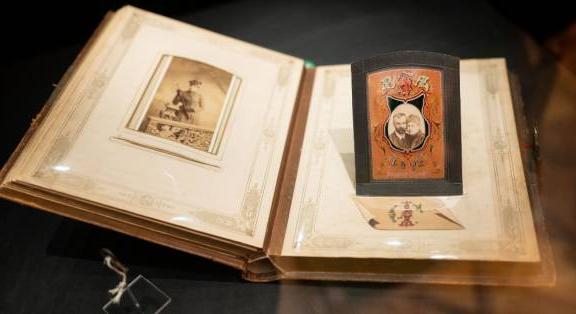 Egy 1892-ben készült házassági ajándék a Hónap kincse a Nemzeti Múzeumban