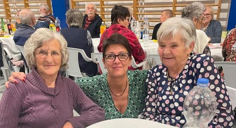 Szentkirályszabadján az időseket ünnepelték