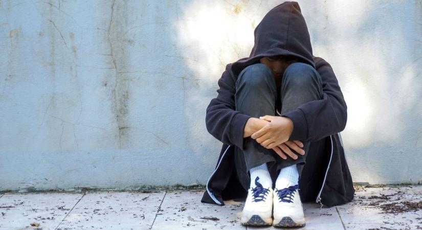 Nyoma veszett egy hőgyészi fiúnak – a rendőrök a lakosság segítségét kérik