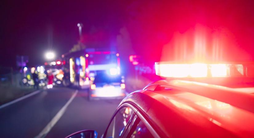 Családi tragédia Újszilváson: a szülők meghaltak, csak a gyermek élte túl