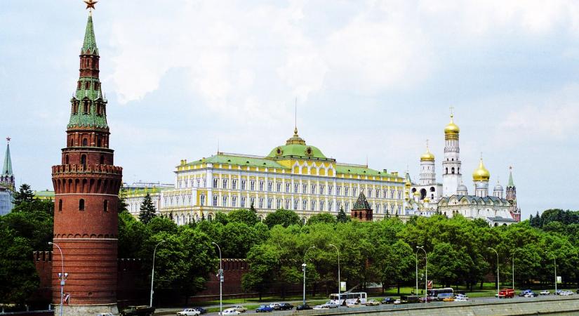 Kiesett a pixisből a budapesti csúcs miatt Putyin jobbkeze? Váratlanul eltűnt, megváltozott a hangnem – már nem is a megszokott nevén szólították