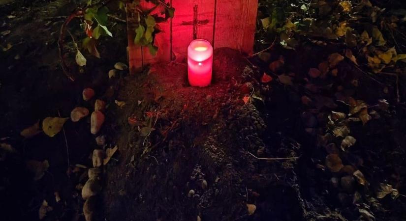 Hát ez a sír meg hogy kerül Wekerlére? Megindult a találgatás!