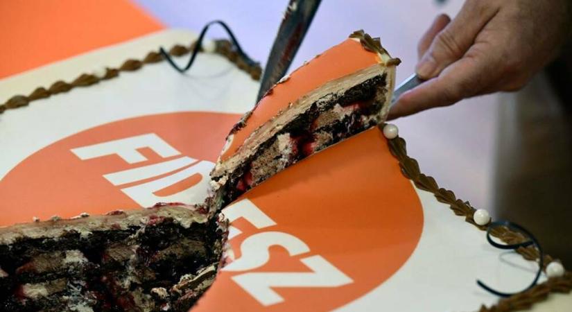 A tatai tata -esetünkben polgármester- életre szóló üzenete kisunokájának: csak a Fidesz!