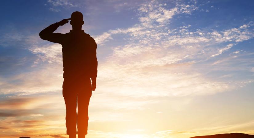 Nem csak Romániából, Magyarországról is kivon katonákat Trump hadserege