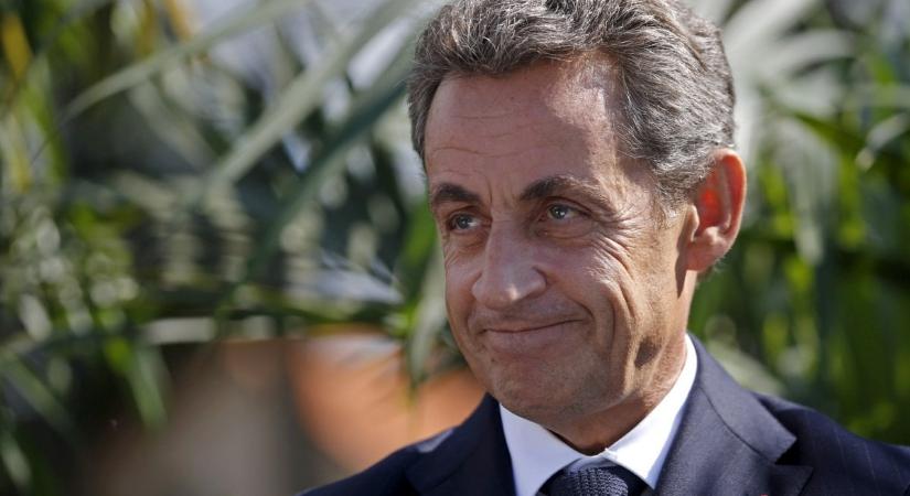 Sarkozyt fellebbezése idejére szabadlábra helyezték a líbiai kampányügyben