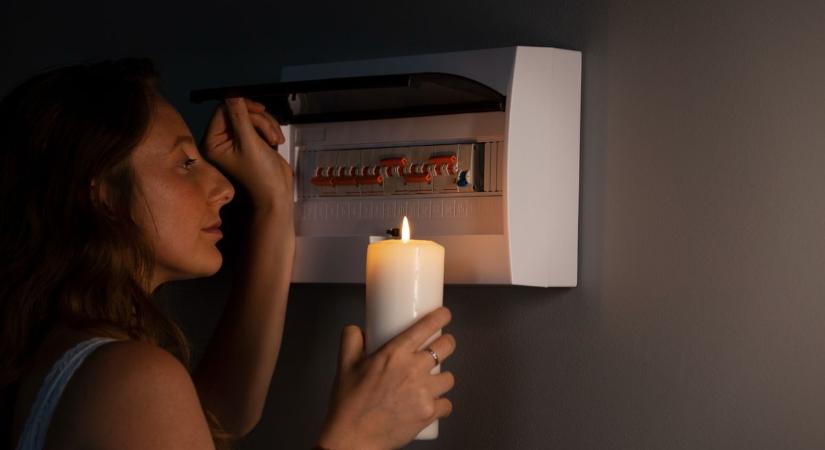 Sokkoló bejelentés a Titásztól: órákig nem lesz áram sok vármegyei háztartásban