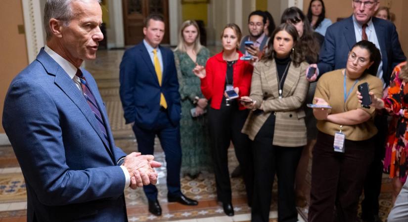 A szenátus rábólintott a kormányzati leállást megszüntető javaslatra az Egyesült Államokban