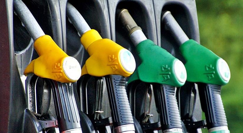 Hatalmas pofon az autósoknak: drágul az üzemanyag, hiába a szankciómentesség