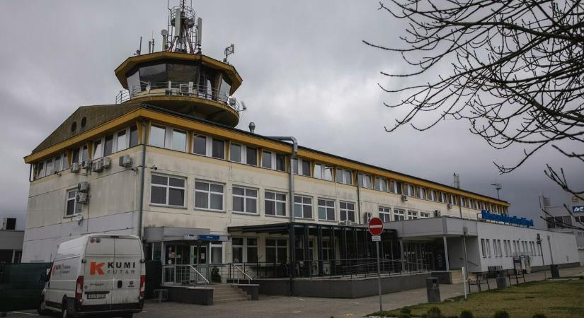 Közbeszólt az időjárás, nem tudott landolni a repülőgép Debrecenben!