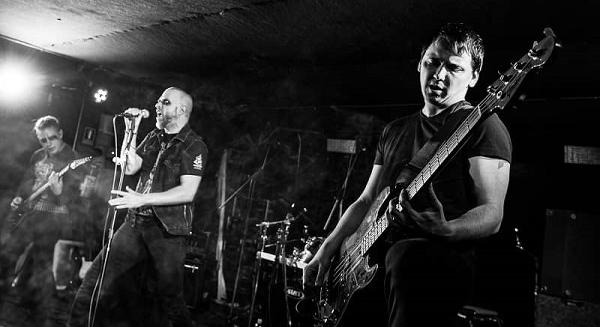 Új Svoid-anyag az underground mélyéről: koncertlemez kazettán