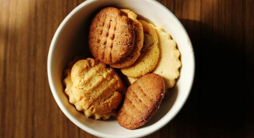 Penészes lehet a kókuszos keksz – Termékvisszahívás!