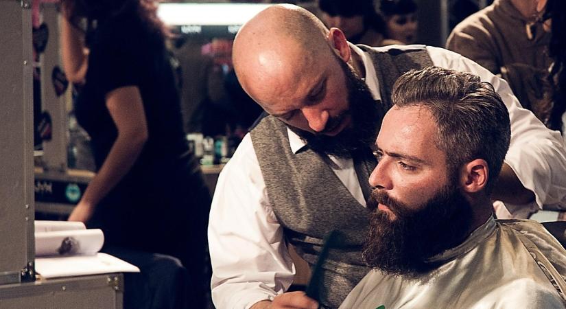 Tudod, novemberben miért nem illik borotválkozni?