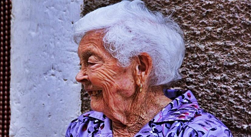 Nyugdíjasok figyelem: novemberben megérkezik a 47 200 forintos kiegészítés