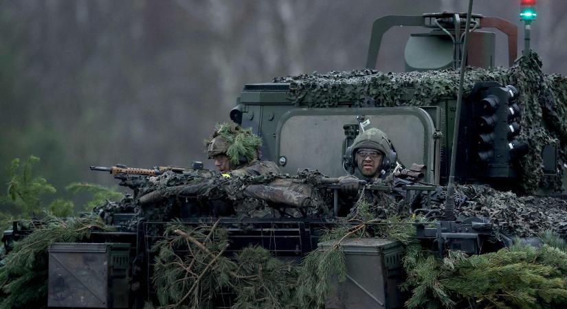 Hiába indul gigászi pénzből a nagy német fegyverkezés, továbbra is erős marad a függés Trumptól
