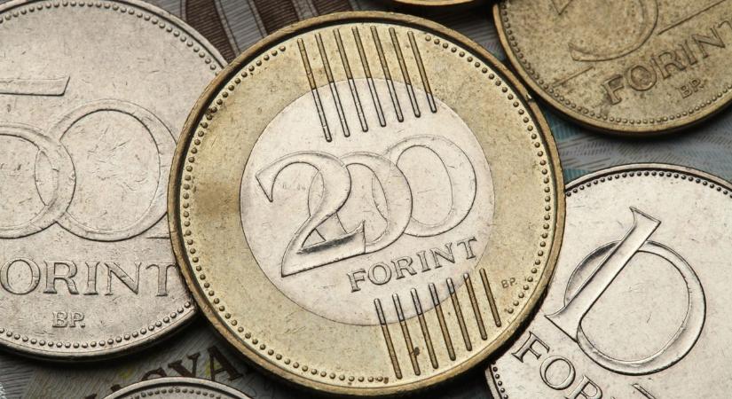 Pénztárcákat elő! Rengeteg pénzt érhet, ha ilyen 200-ast találsz