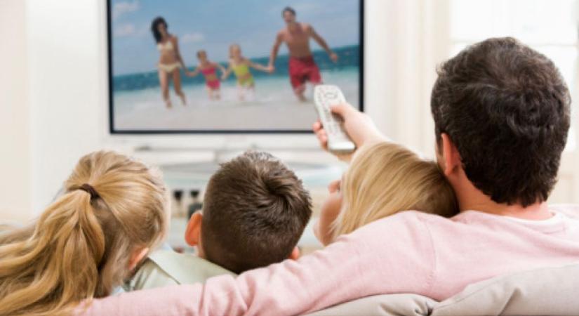 Tévés óriások és hulló műholdak