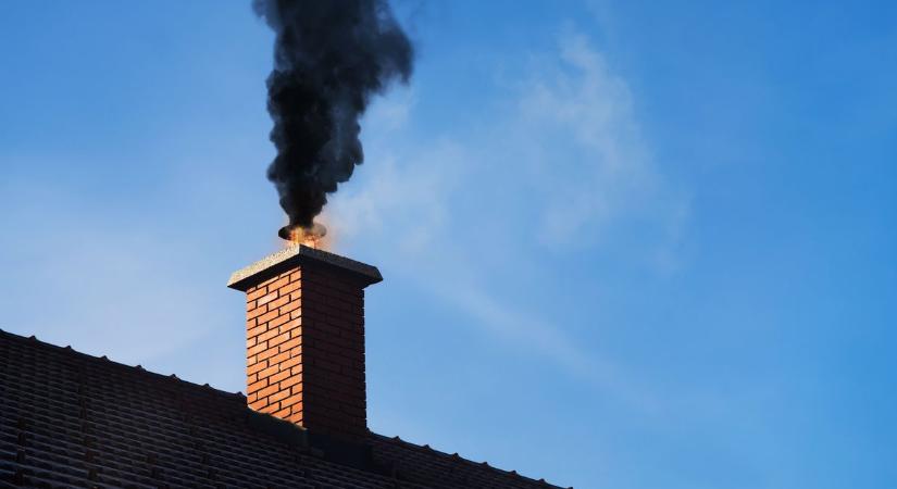 Egyik riasztás a másik után: több ház is füstbe borult Bács-Kiskunban